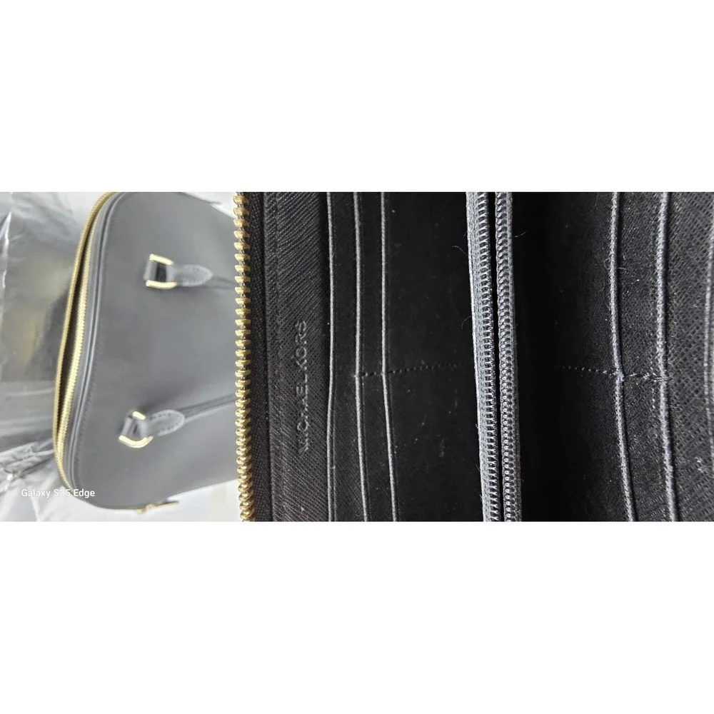 Michael Kors Black Saffiano Leather Dome Satchel Handbag and Wallet Set Gold HW